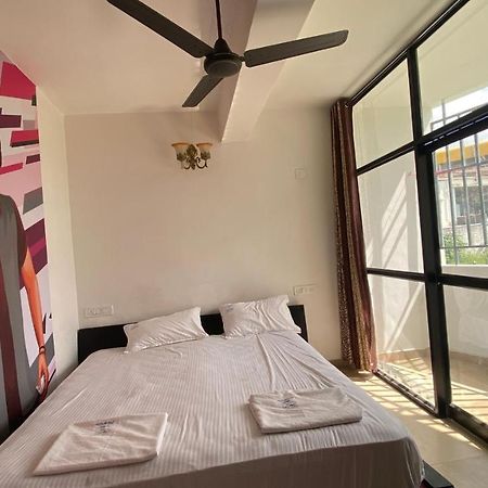 C Suites - Royal Homes II Short & Long Stays Бангалор Екстериор снимка